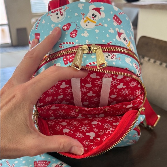 Loungefly - Picture 9 of 10